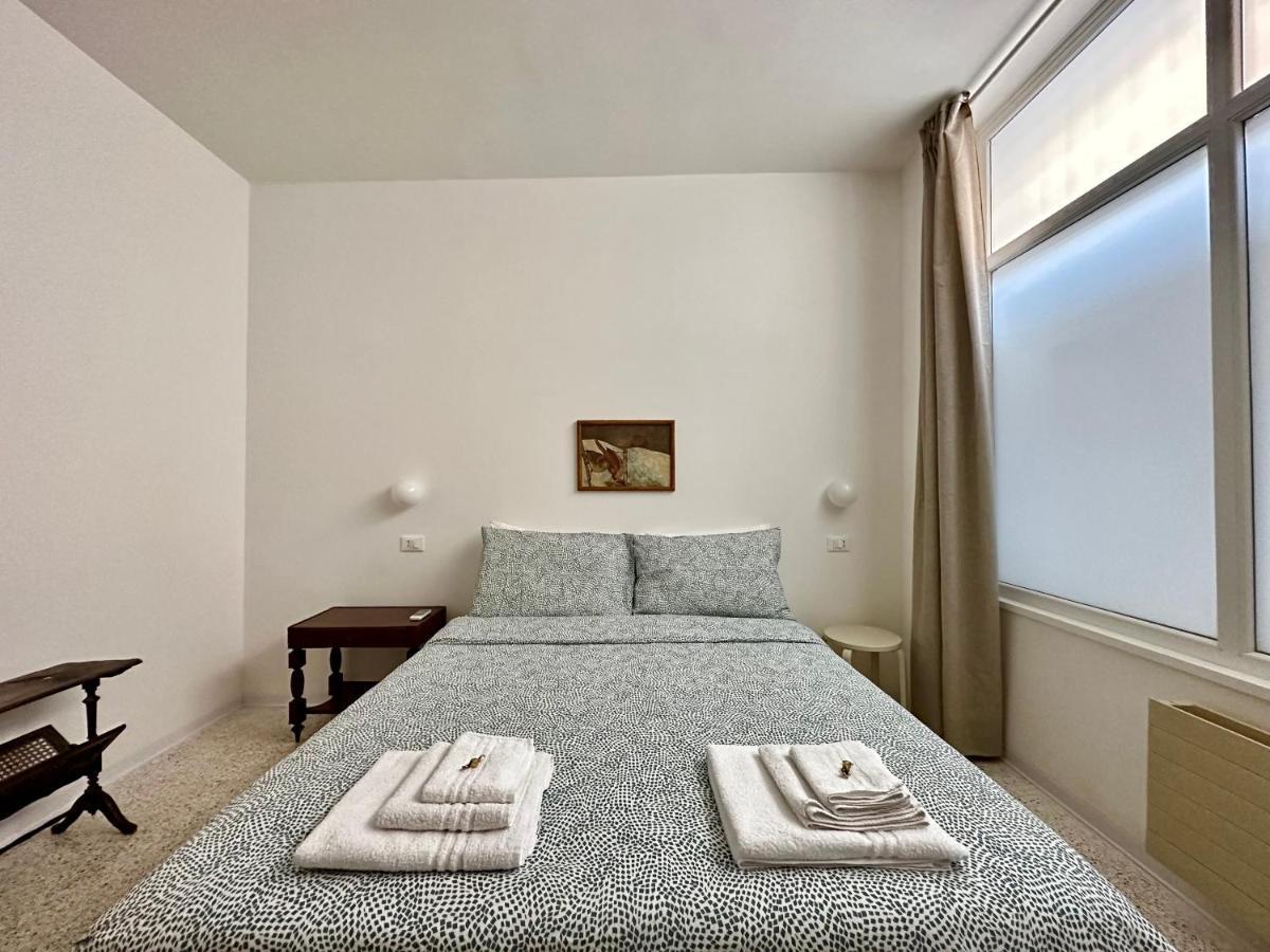 Grand Apartment Navigli Milán Exterior foto